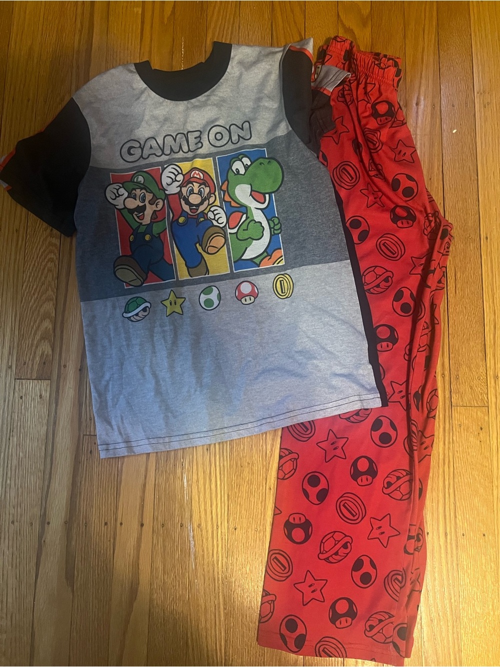 Nintendo Boys Gray Top and Red Character Pajama Set